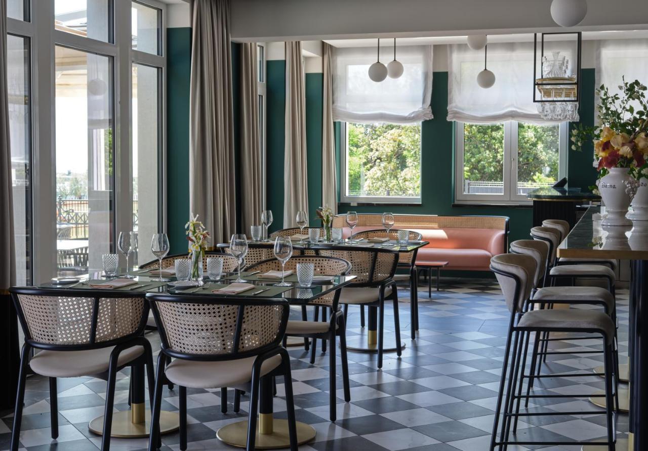 Palazzo Rainis Hotel & Spa - Small Luxury Hotel - Adults Only Novigrad  Bagian luar foto