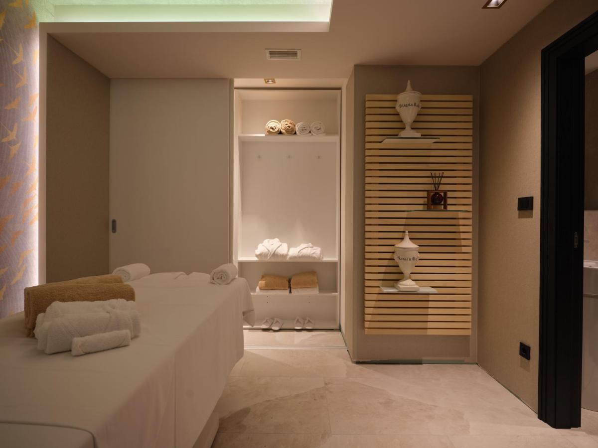 Palazzo Rainis Hotel & Spa - Small Luxury Hotel - Adults Only Novigrad  Bagian luar foto