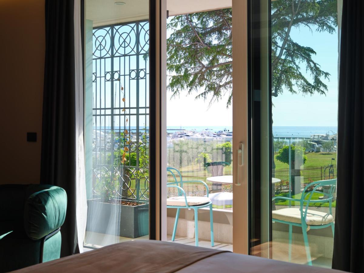 Palazzo Rainis Hotel & Spa - Small Luxury Hotel - Adults Only Novigrad  Bagian luar foto
