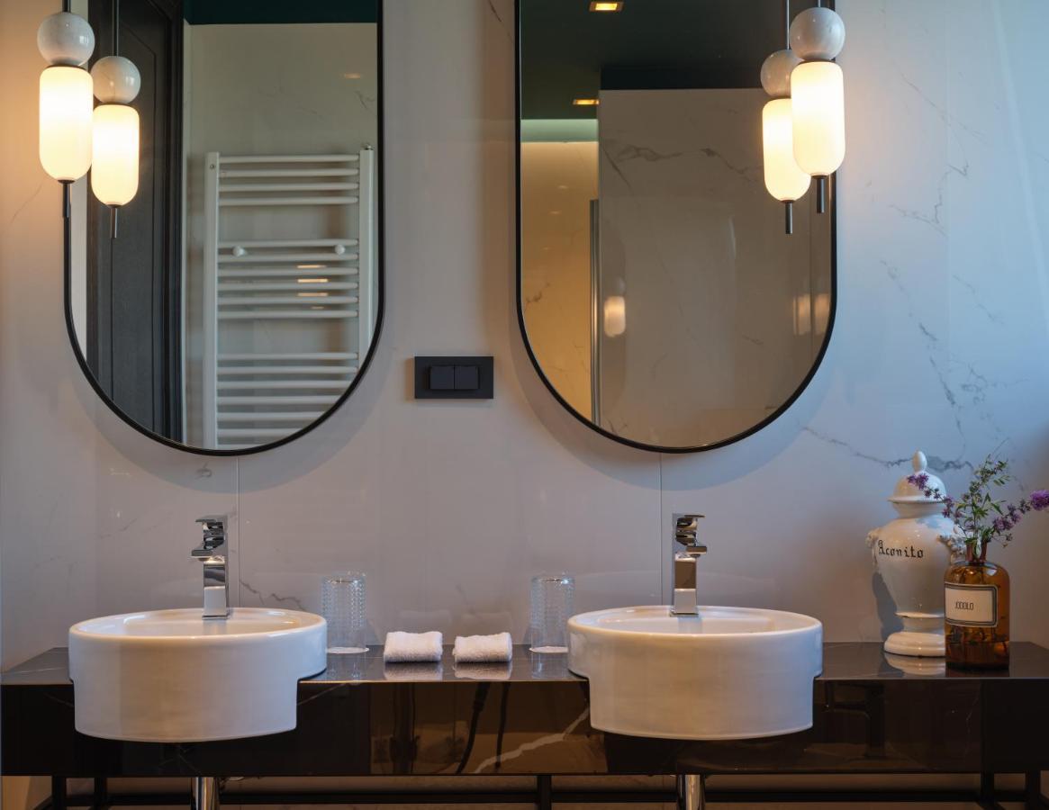 Palazzo Rainis Hotel & Spa - Small Luxury Hotel - Adults Only Novigrad  Bagian luar foto
